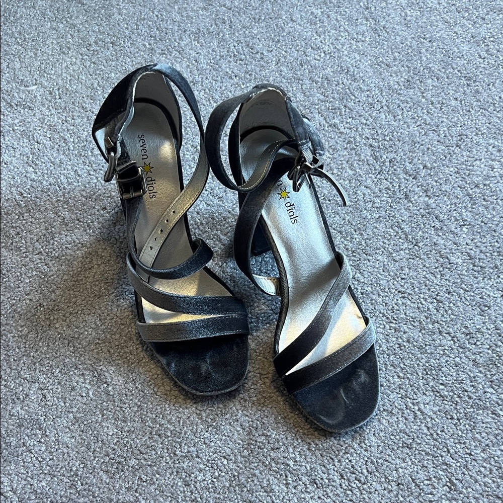 Seven Dials Women's Elegant Black Strappy Heels